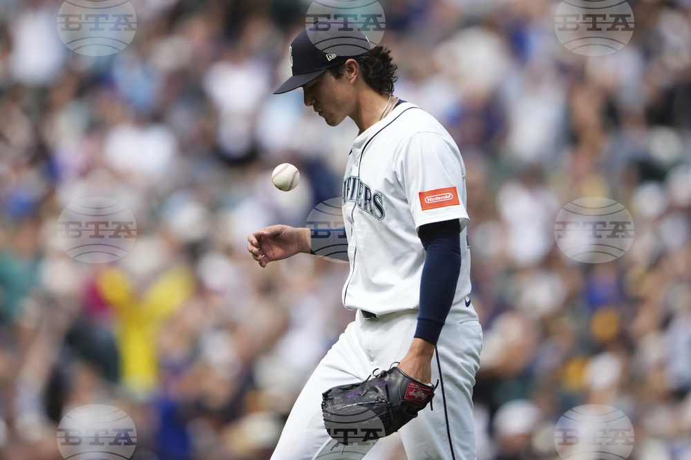 Padres Mariners Baseball