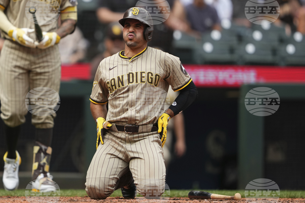 Padres Mariners Baseball
