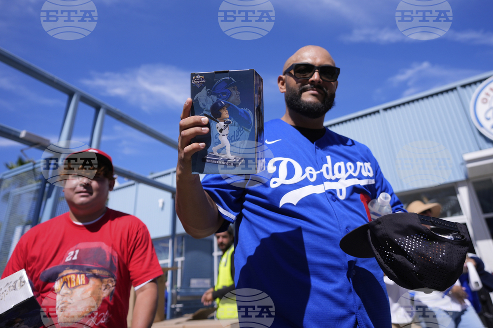 Reds Dodgers Baseball