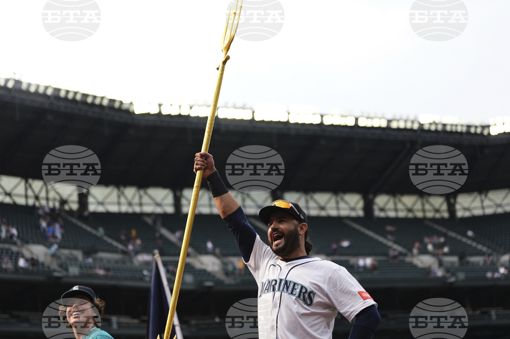 Padres Mariners Baseball