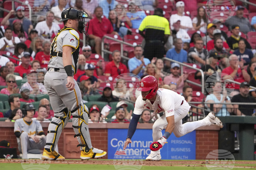 Pirates Cardinals Baseball