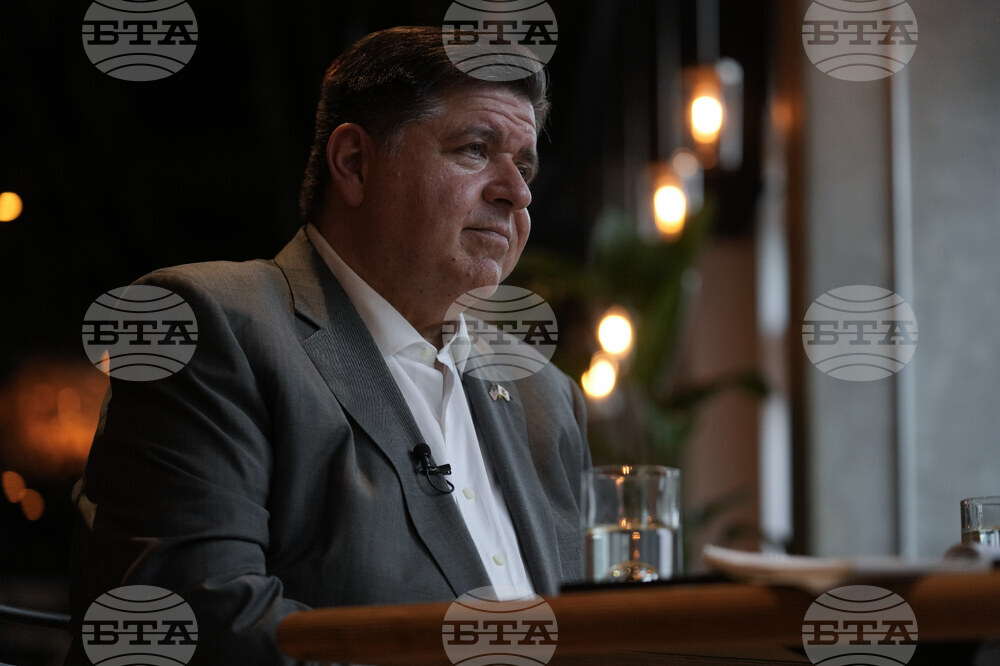 Trump Pritzker Chicago
