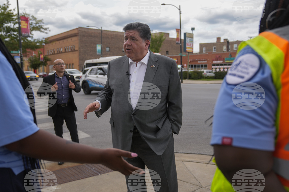 Trump Pritzker Chicago