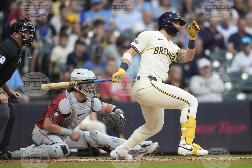 Diamondbacks Brewers Baseball