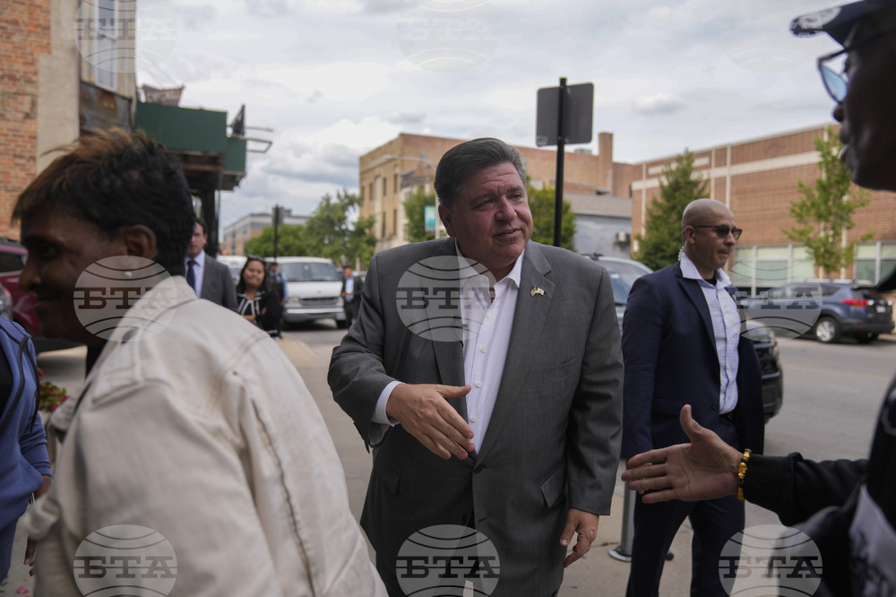 Trump Pritzker Chicago