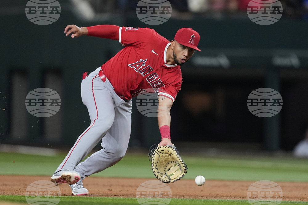 Angels Rangers Baseball