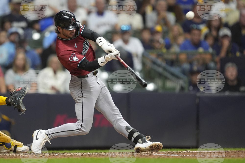 Diamondbacks Brewers Baseball