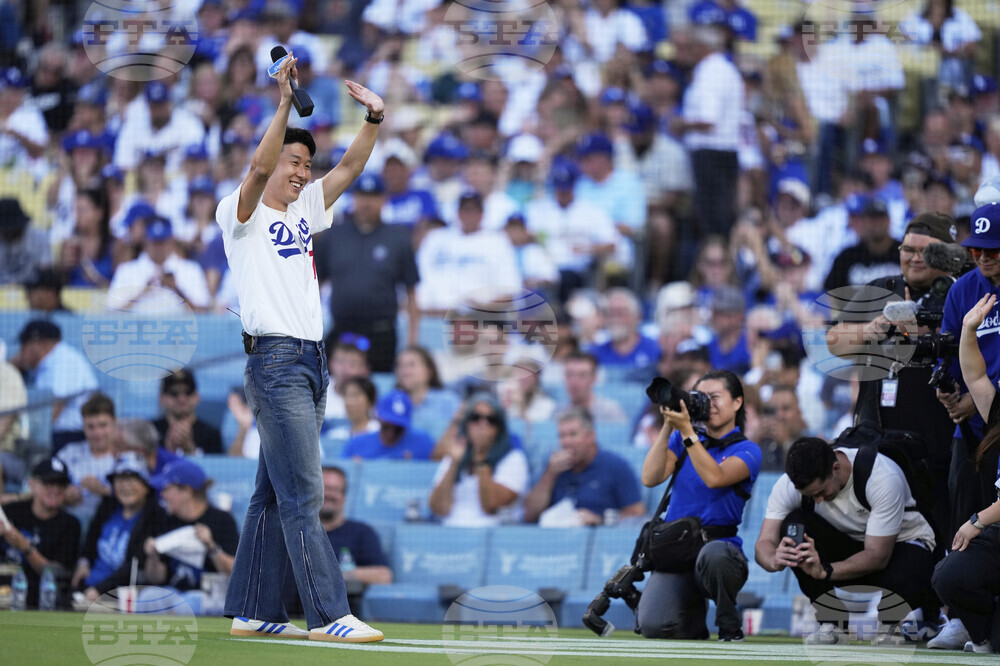 Reds Dodgers Baseball