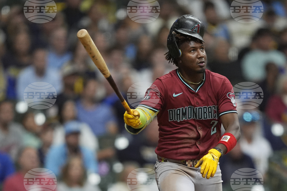 Diamondbacks Brewers Baseball