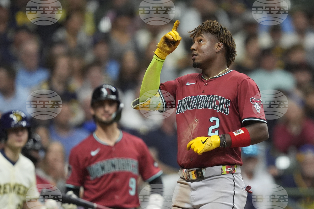 Diamondbacks Brewers Baseball