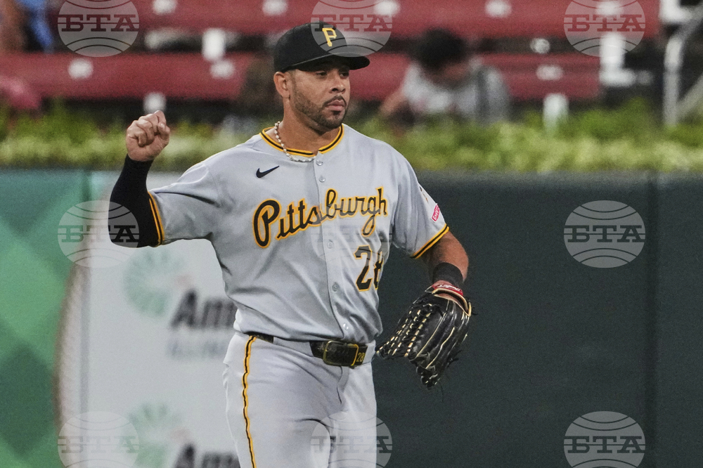 Pirates Cardinals Baseball