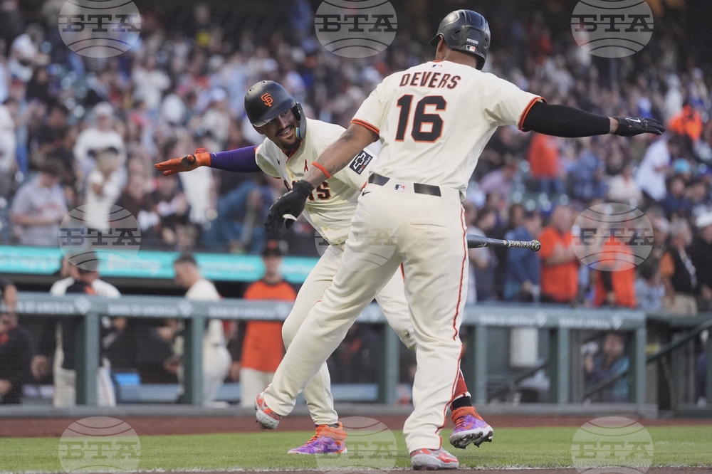 Cubs Giants Baseball