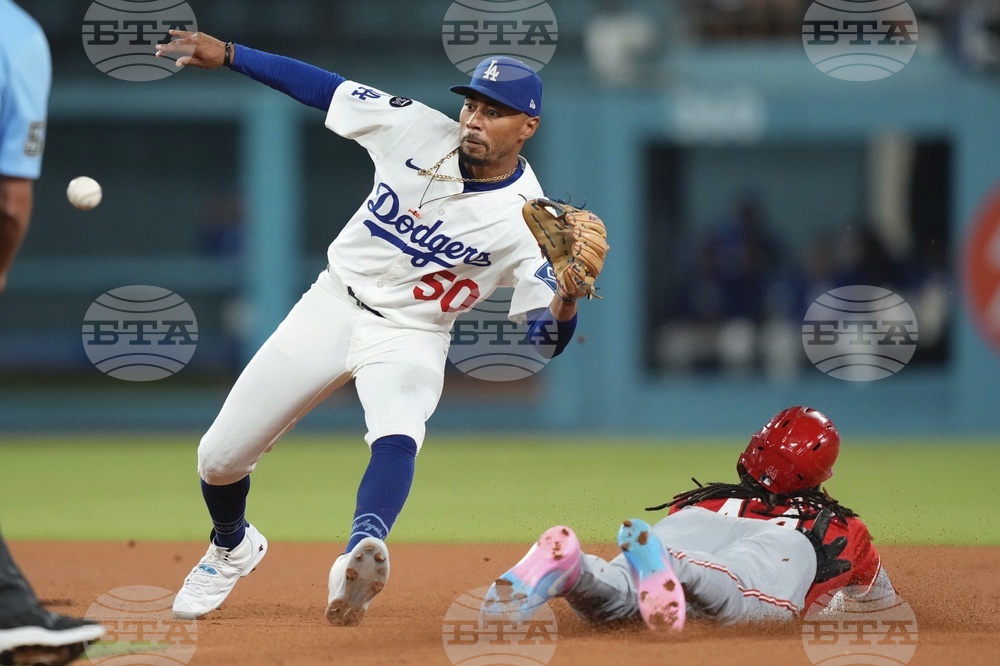 Reds Dodgers Baseball