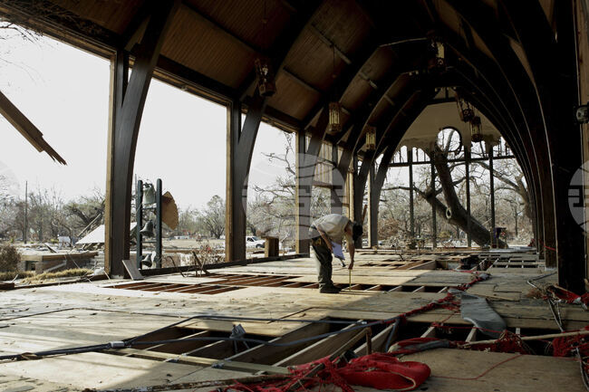 US Media Katrina Roberts