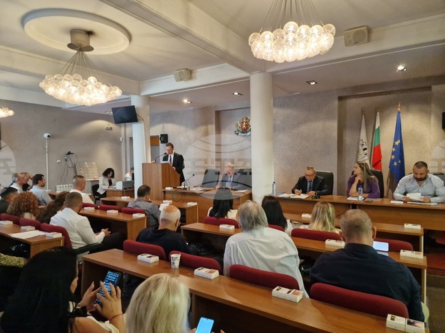 Общинският съвет в Търговище гласува процедури, свързани с текущата работа на администрацията