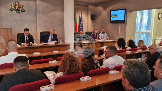 Общинският съвет в Търговище одобри продажбата на три общински жилища