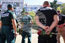 Бургас - полицаи - възпоменателна церемония