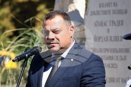 Бургас - полицаи - възпоменателна церемония