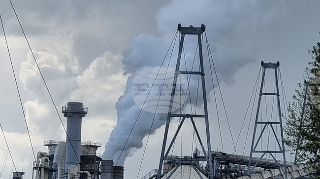 Наказателни постановления за 70 хиляди лева са издадени от РИОСВ – Велико Търново на дружеството “Кроношпан“ през октомври