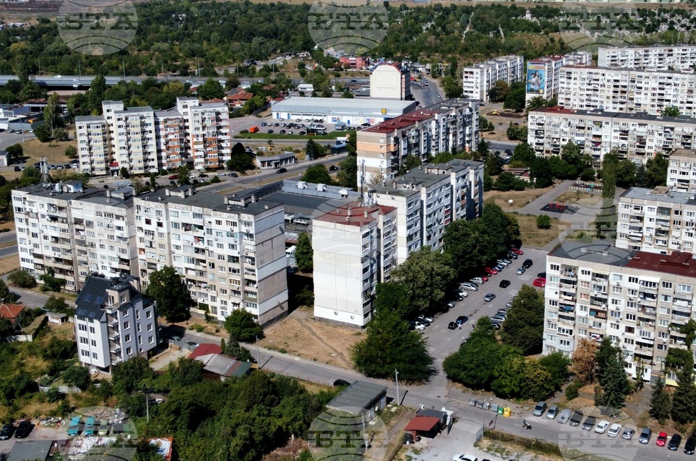 Столица - кварталите „Надежда“ и „Връбница“ - изглед