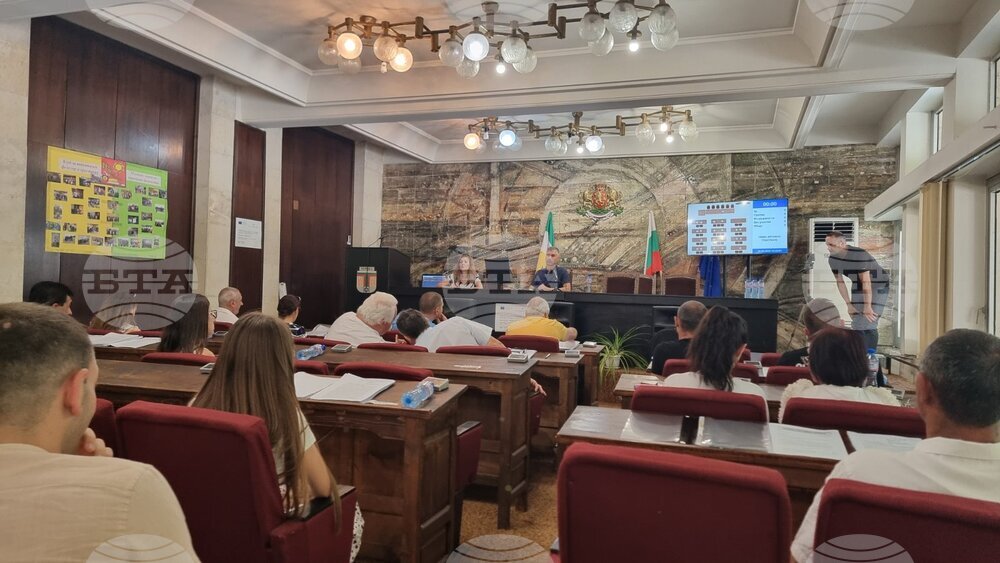 Маломерните и слети паралелки в училищата в община Тервел одобриха общинските съветници