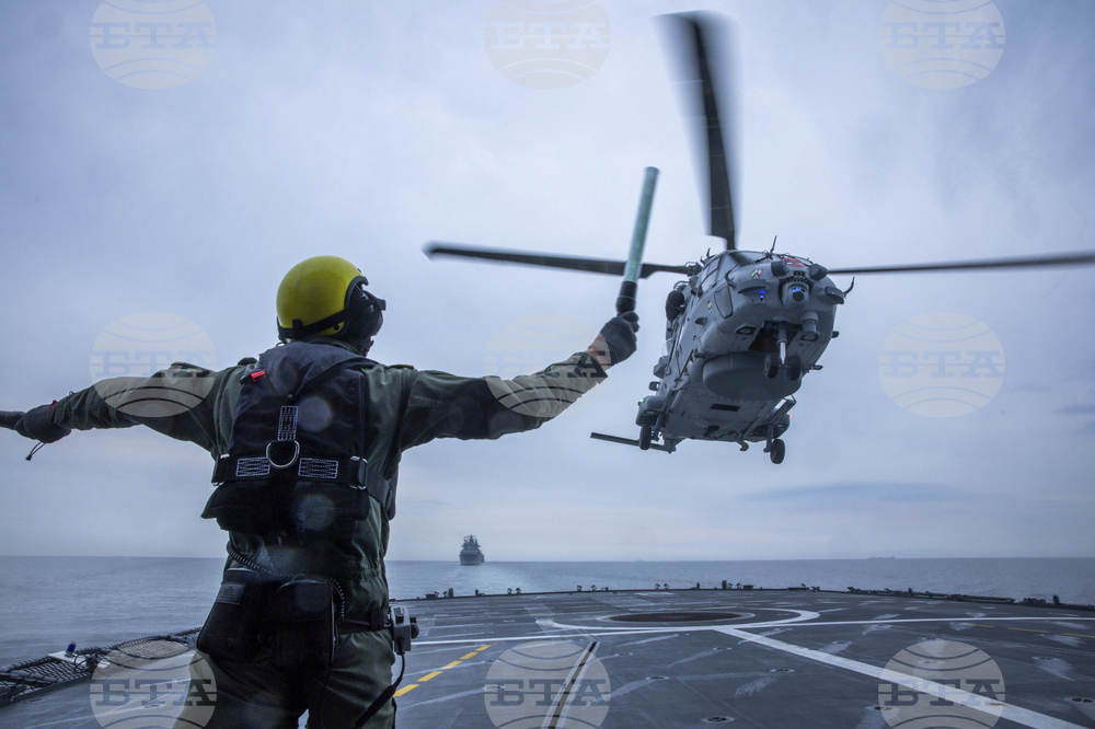 Германски военен падна, докато се спускаше от хеликоптер в Западна Германия, съобщи армията