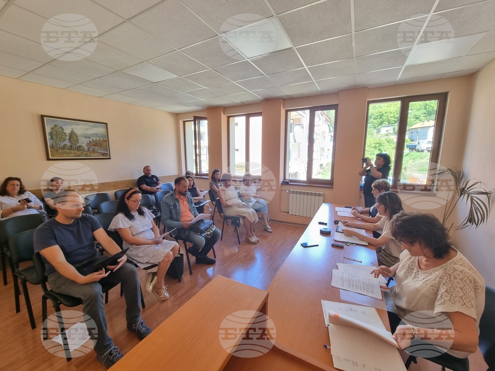 Съветниците в Трън приеха отчета по изпълнението на бюджета и сметките за средства от Европейския съюз за миналата година