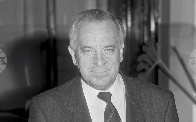 Иван Татарчев - юрист