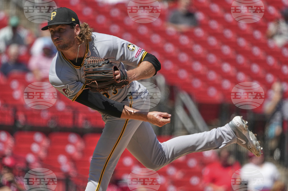 Pirates Cardinals Baseball