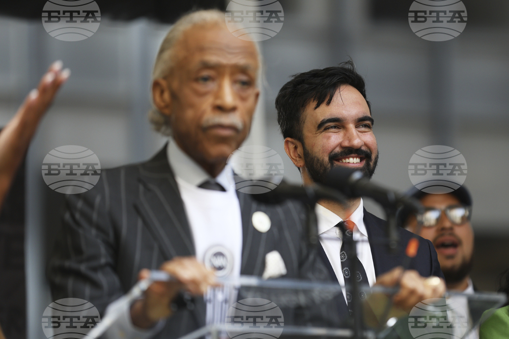 Sharpton-Wall Street