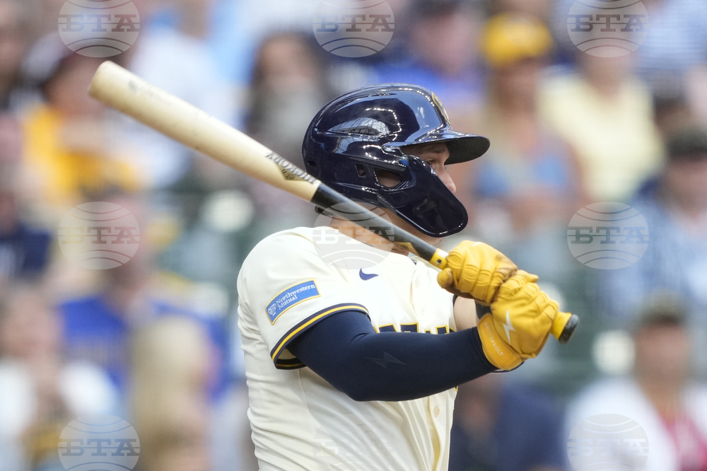 Diamondbacks Brewers Baseball