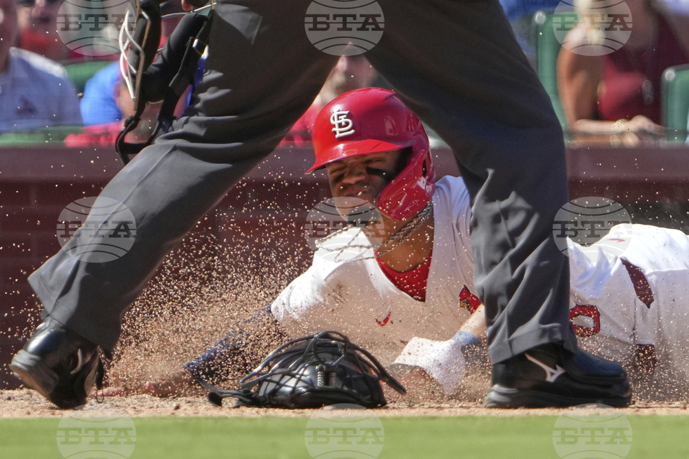 Pirates Cardinals Baseball