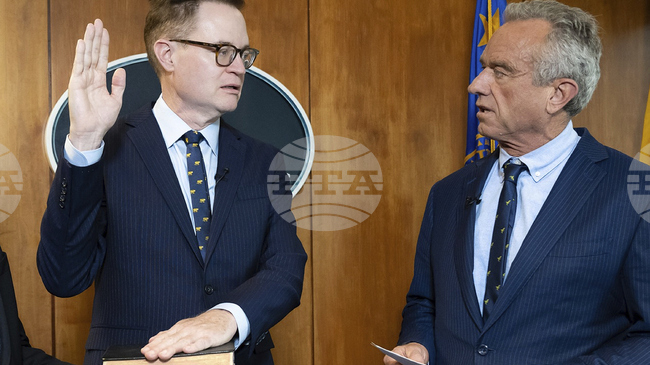 Правителството на САЩ обяви, че замразява финансирането за детски грижи за щата Минесота в контекста на поредица от измамни схеми