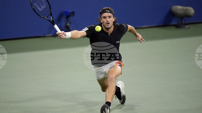 Отнеха шофьорската книжка на тенисиста Стефанос Циципас за превишена скорост