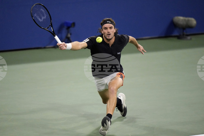 Отнеха шофьорската книжка на тенисиста Стефанос Циципас за превишена скорост