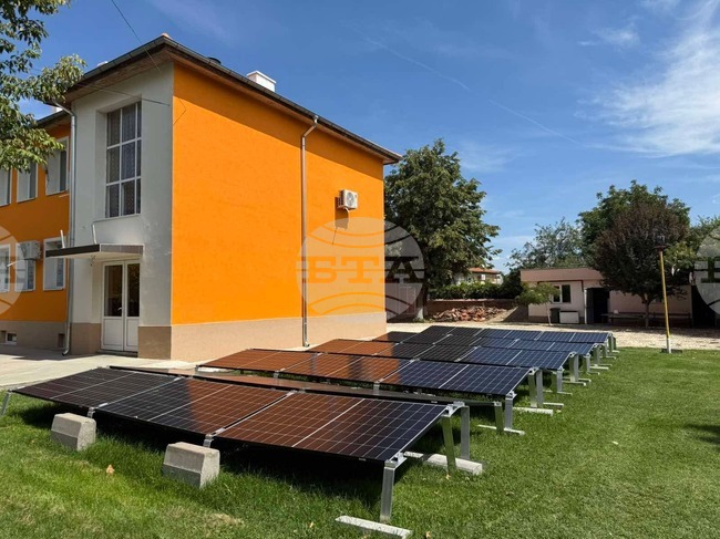 Община Раковски внедри мерки за енергийна ефективност в едно училище и две кметства по проект 