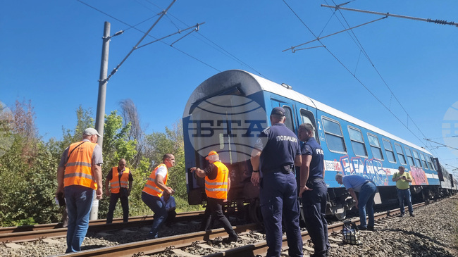 Жена е загинала при инцидент на жп пътя между Змейово и Стара Загора