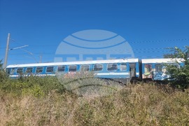 Стара Загора - дерайлирал влак