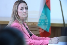 Комисия за защита на конкуренцията - заседание - Ирина Тагаринска