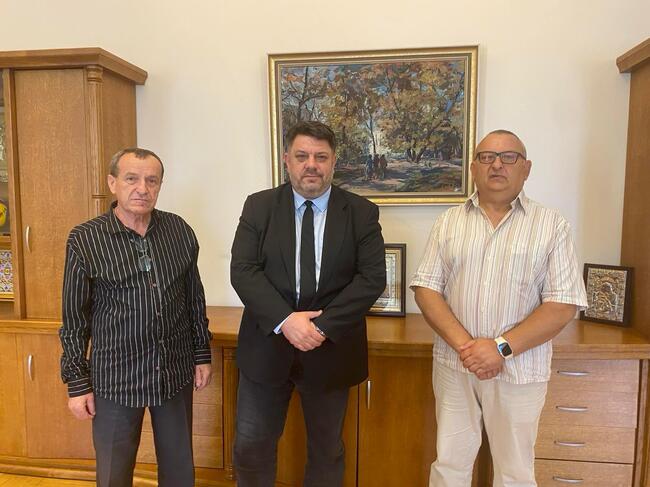 Вицепремиерът Атанас Зафиров се срещна с ръководството на Асоциацията на българските ветерани миротворци