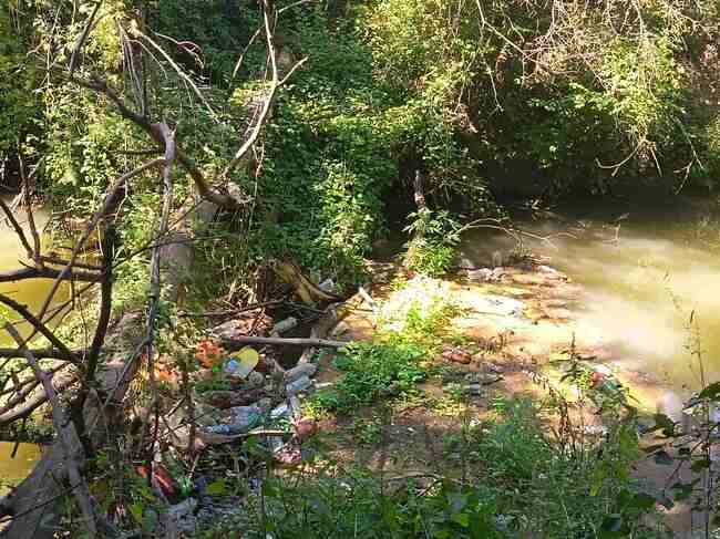 Областният управител Драгомир Драганов разпореди проверка по сигнал за затлачване и замърсяване на река Черни Лом