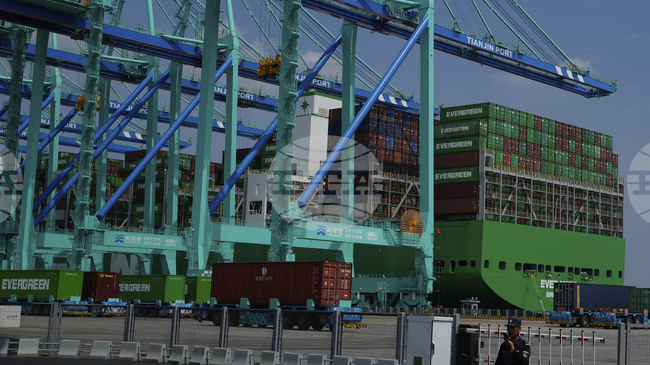 Американските мита не са определящи за ръста на вноса от Китай към Европа, сочи анализ на ЕЦБ 