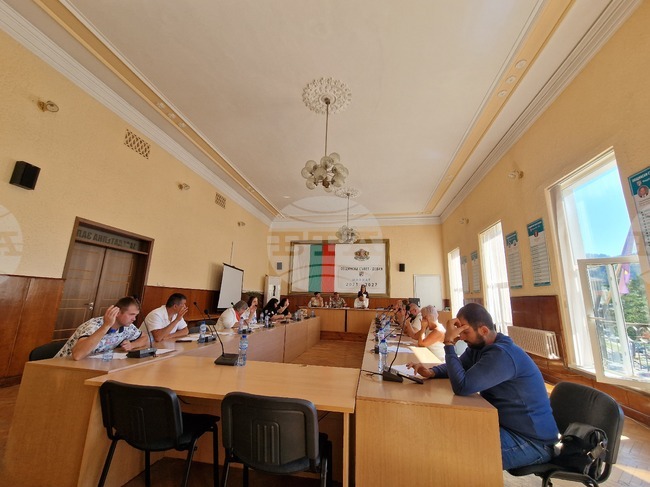 Безлихвен заем ще изтегли Община Девин за изплащане на трудови възнаграждения на назначени младежи по проект