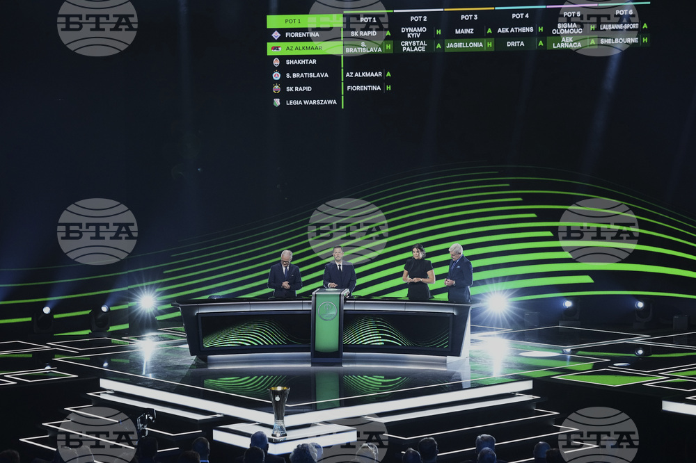 Кристъл Палас срещу АЗ Алкмаар и Фиорентина срещу Майнц са гвоздеите в програмата на основната фаза на Лигата на конференциите