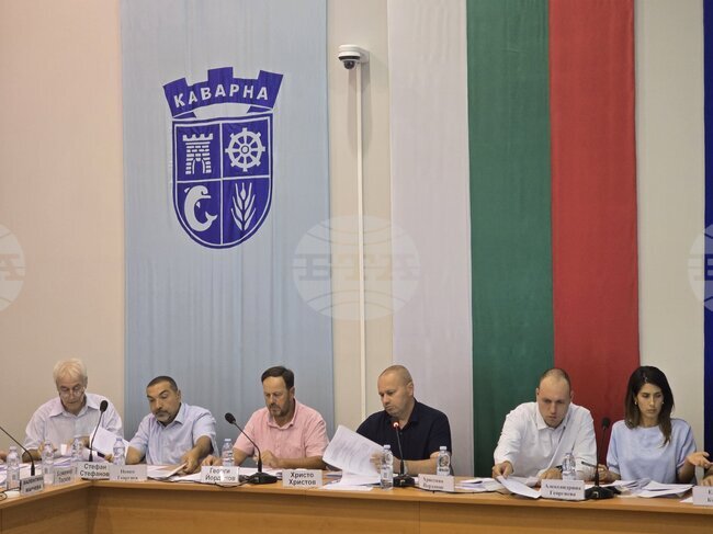 Самостоятелни маломерни паралелки в две училища на територията на община Каварна одобриха общинските съветници