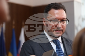 Долна баня  - Даниел Митов - изявление