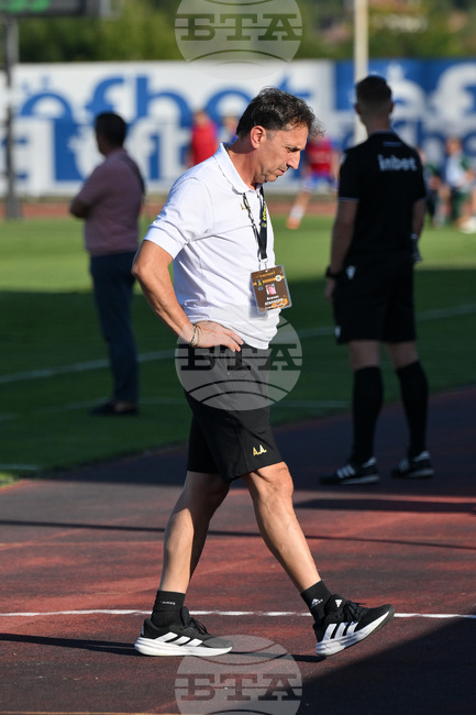 Старши треньорът на Добруджа (Добрич) Атанас Атанасов остана разочарован от бавната и вяла игра на отбора в Монтана