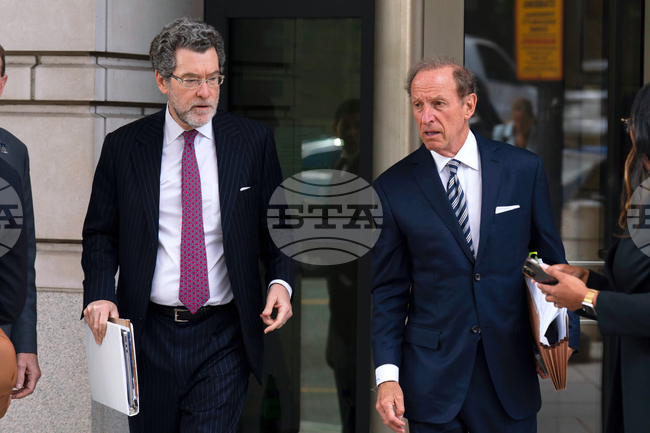 Всички несъответствия в информацията за ипотеките ѝ са били известни още при назначаването ѝ, твърди членът на УФР Лиса Кук