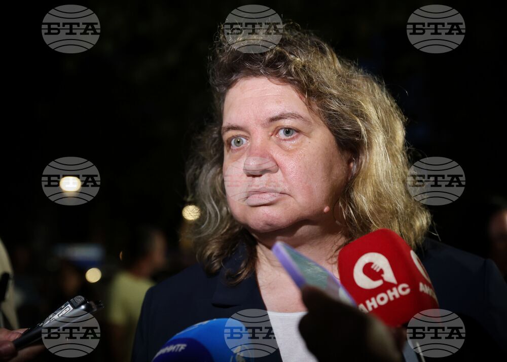 Parliament Chair Discusses Planned No-Confidence Motion