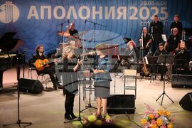 Созопол - "Аполония" 2025 - Хилда Казасян - награда "Аполон Токсофорос"